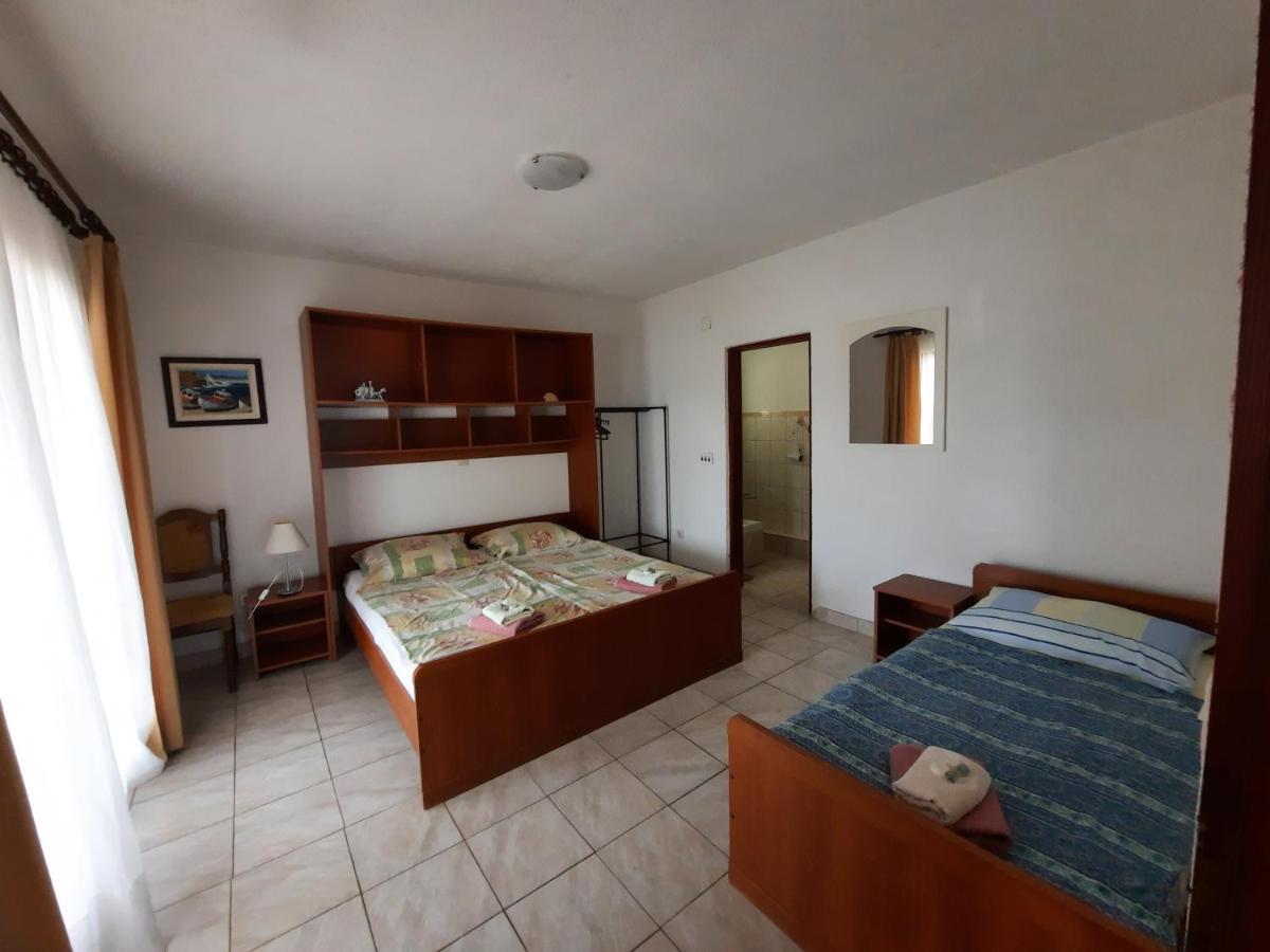Apartments Dario Ražanj Extérieur photo